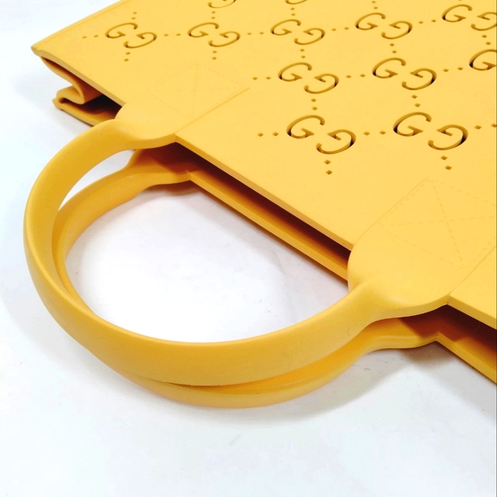 GUCCI DOUBLE G YELLOW RUBBER TOTE - Picture 3 of 8